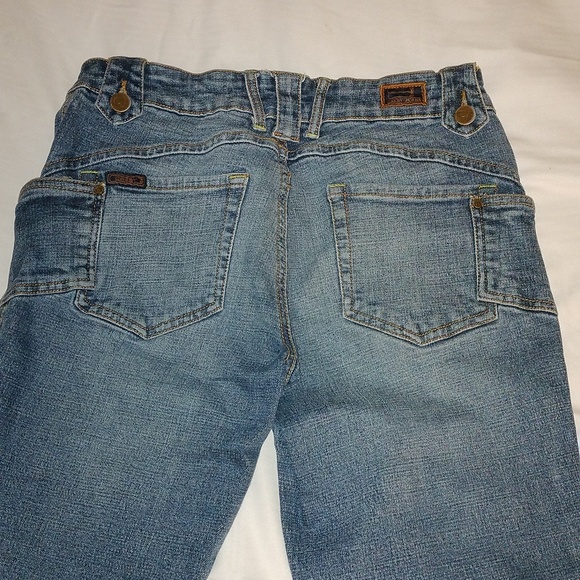 ⚜️ Y2K Crest Jean Capris - Picture 5 of 16